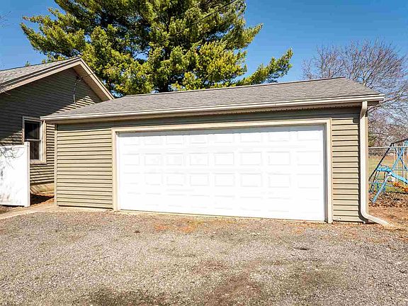 4th image of 541 N Centerville Rd