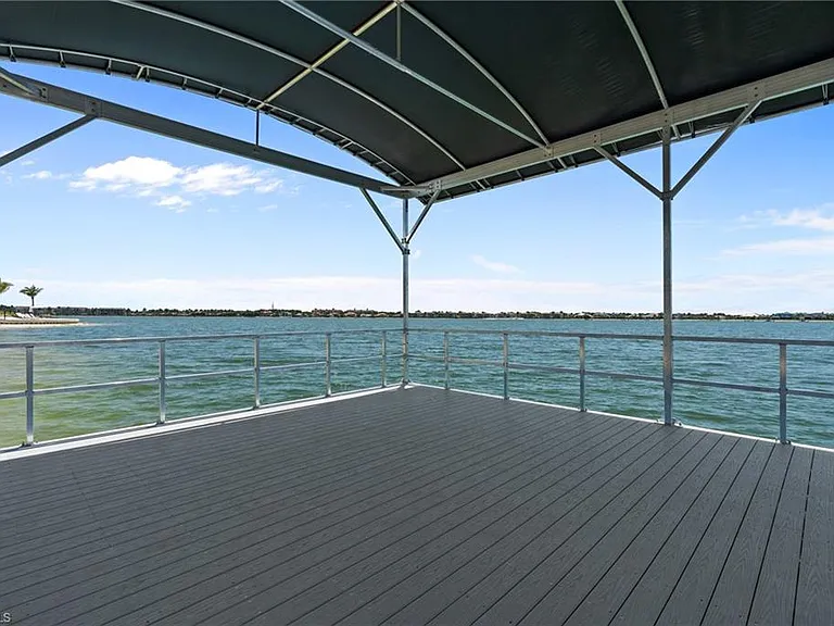 11200 Canal Grande Dr — Photo 38