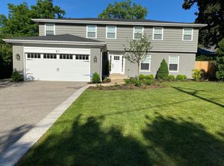 87 Ridge Rd, Highland Park, IL 60035