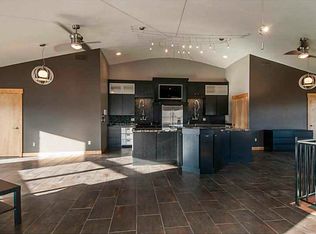 237 Cherry Valley Rd, Saxonburg, PA 16056