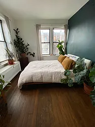 Rented by Roz Khan, LREB