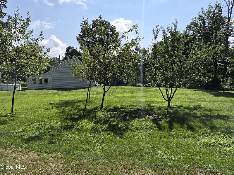4th image of 450 Wilton Gansevoort Road