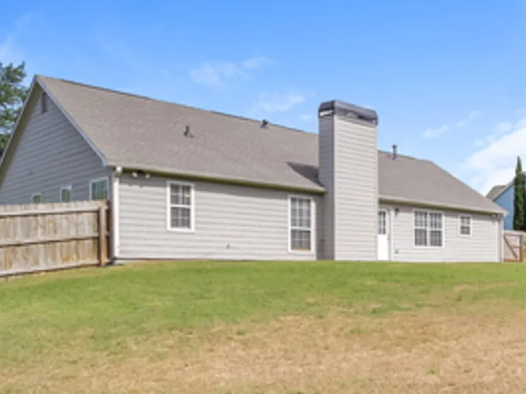 88 Ann Cir SE — Photo 17