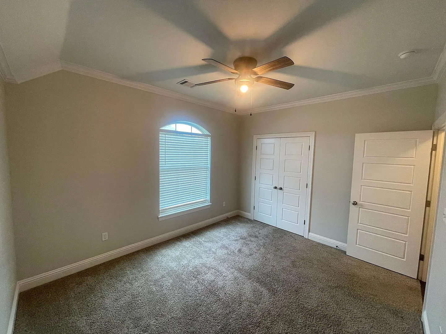 Waterford Bend Subdivision (3 Bedroom 2 Bathroom) — Photo 2