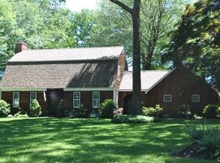 22 Isinglass Ter, Trumbull, CT 06611