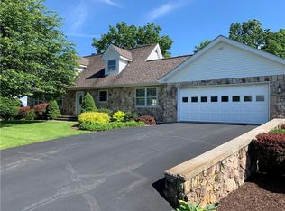 58 Dragotta Rd, Marlboro, NY 12542