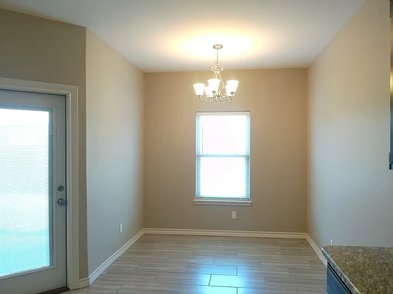 1117 Sambar Ln — Photo 4