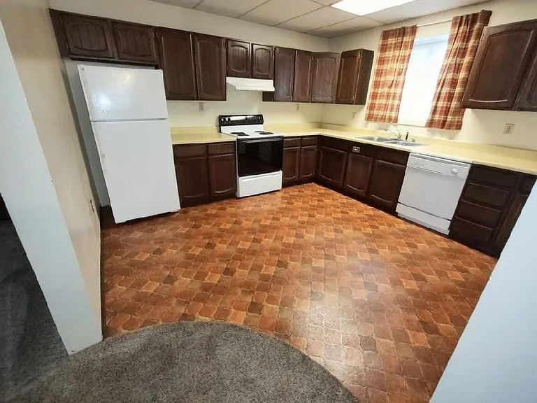 38 Glacier Ave #2 — Photo 3