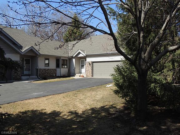 2nd image of 13500 Parkwood Dr