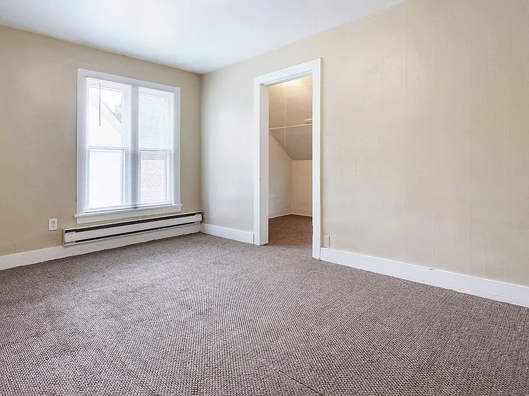 252 W 10th Street — Photo 8