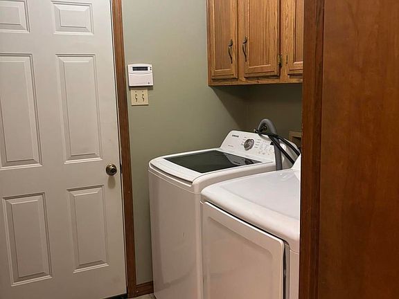 5th image of 2305 NW Meadowlake Rd