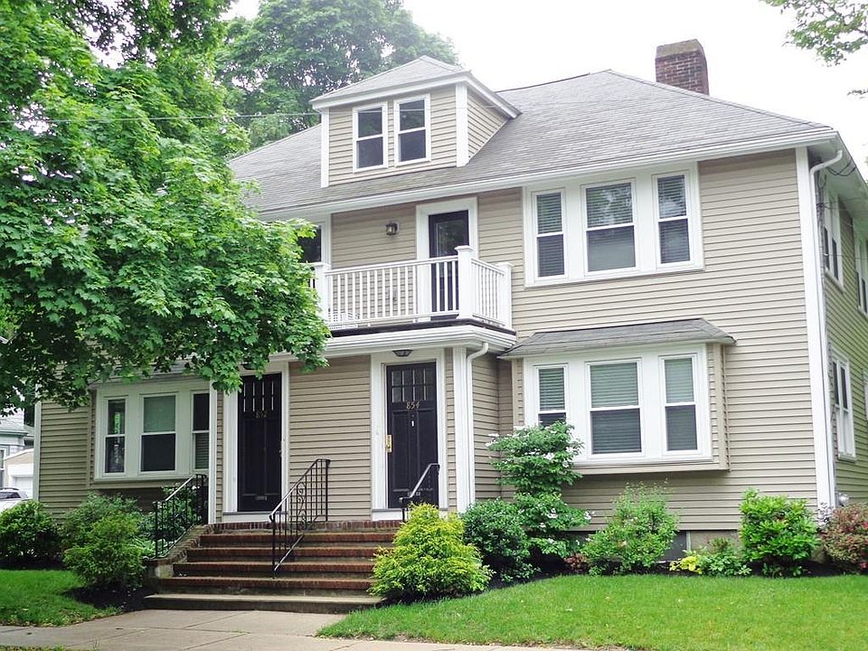 1st image of 854 Belmont St #854