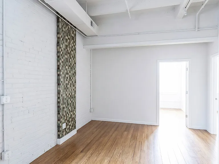 850 Grand Ave #104B — Photo 8