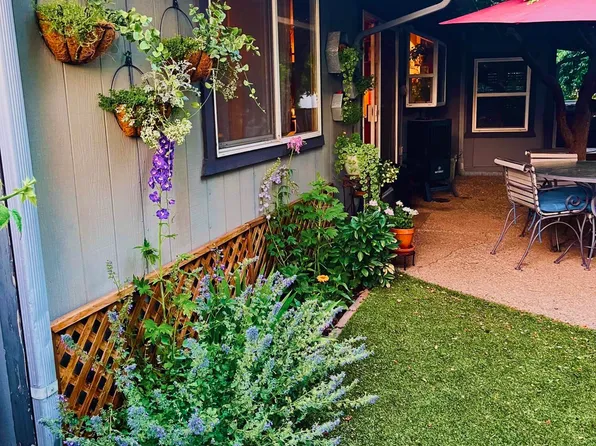 3201 W MOUNTAIN Drive, Flagstaff, AZ 86001