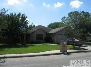 140 Village Path, Castroville, TX 78009