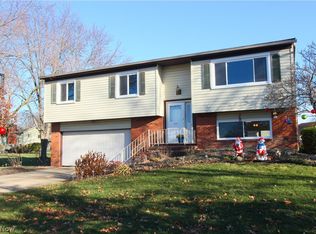 5395 Manning Cir, North Ridgeville, OH 44039