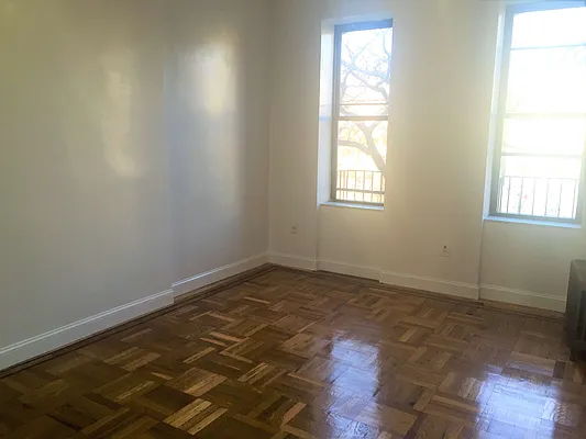 Rented by Sophie Bednarczyk | media 18