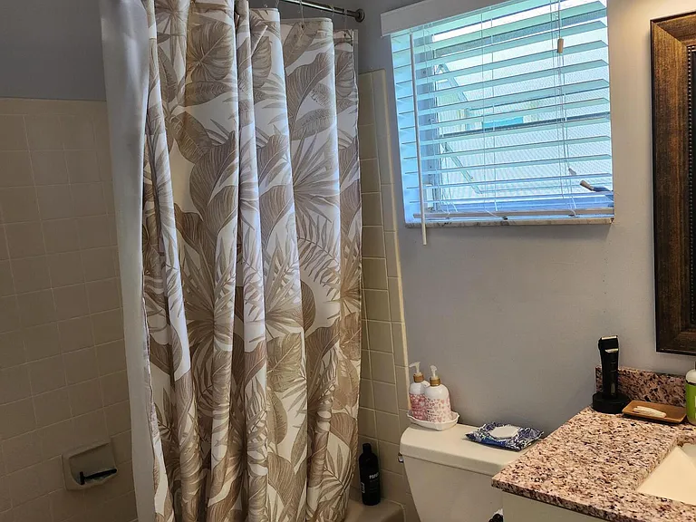 8951 Sunnywood Pl #B — Photo 34