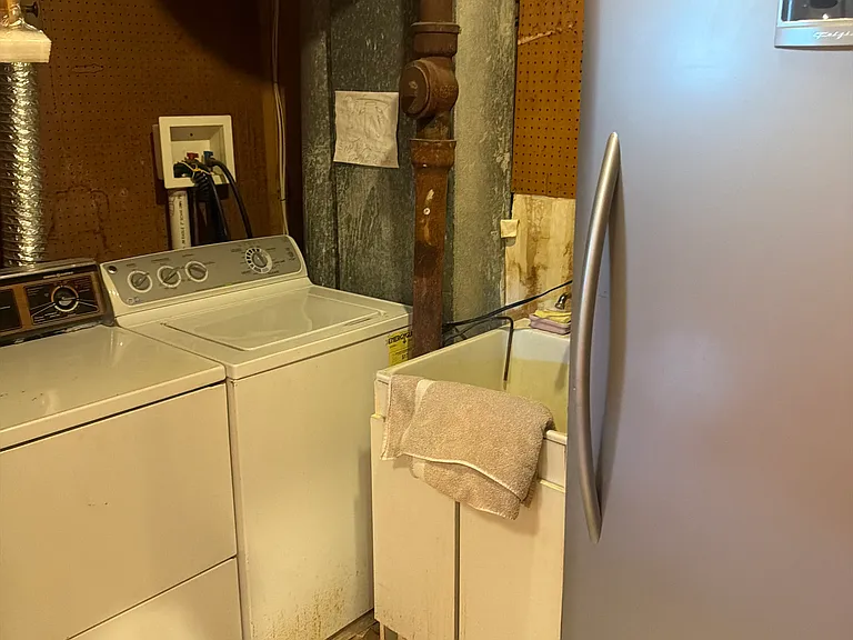 11902 Enid Dr — Photo 17