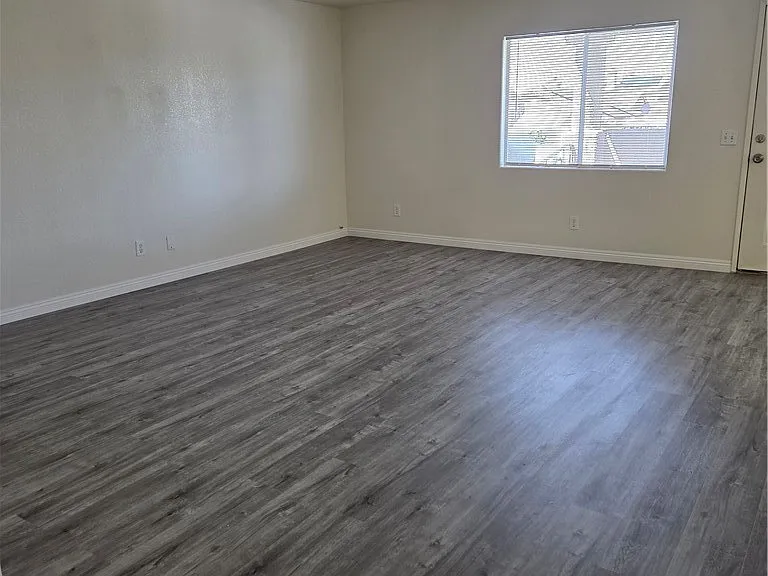 6553 McRae Ave #201 — Photo 6