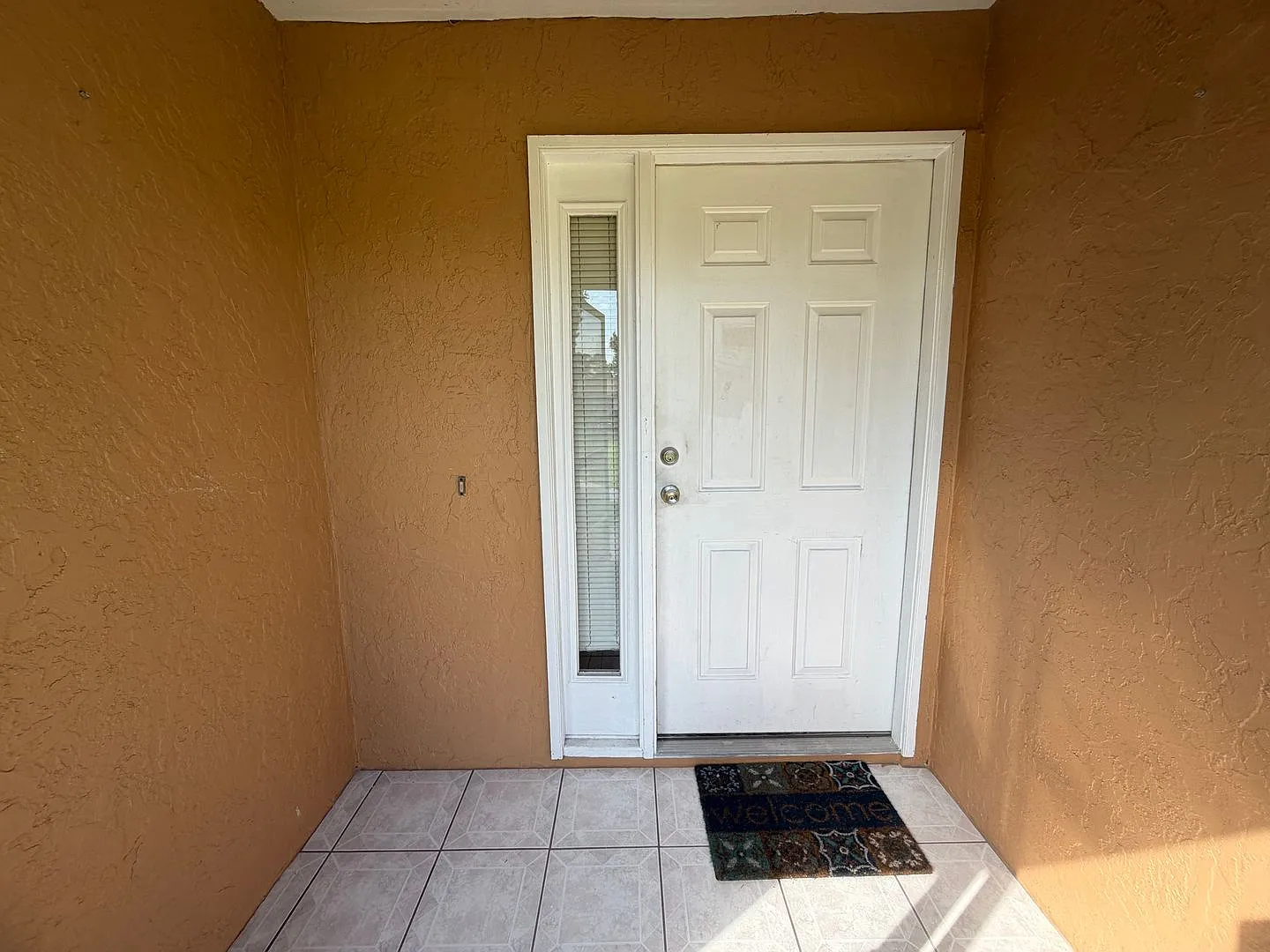 Peaceful Cul-de-Sac Living with a Spacious Backyard! — Photo 3