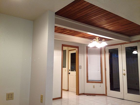 Kitchen nook