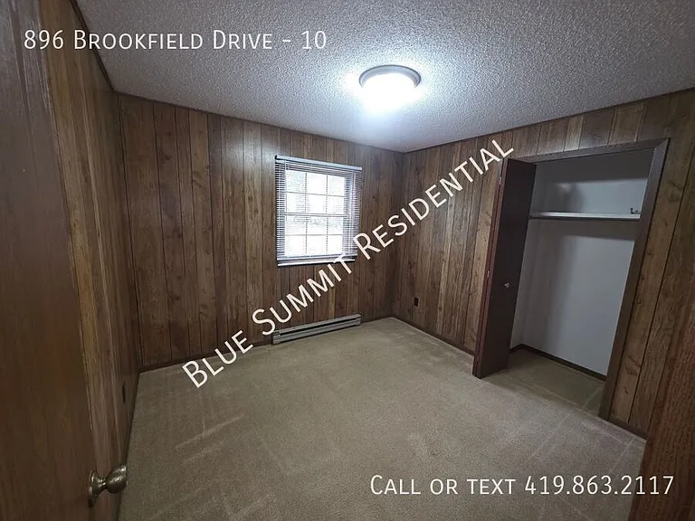896 Brookfield Dr #10 — Photo 3