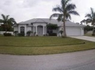 1962 SW Notre Dame Ave, Port Saint Lucie, FL 34953