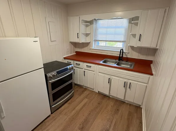 2126 15th Ave N APT 103, Nashville, TN 37208