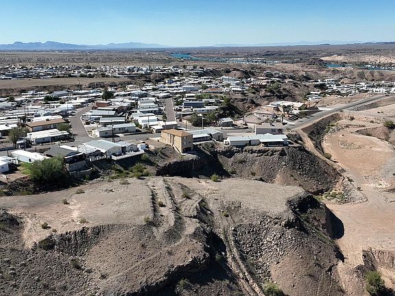 4th image of 31779 Rio Vista Rd