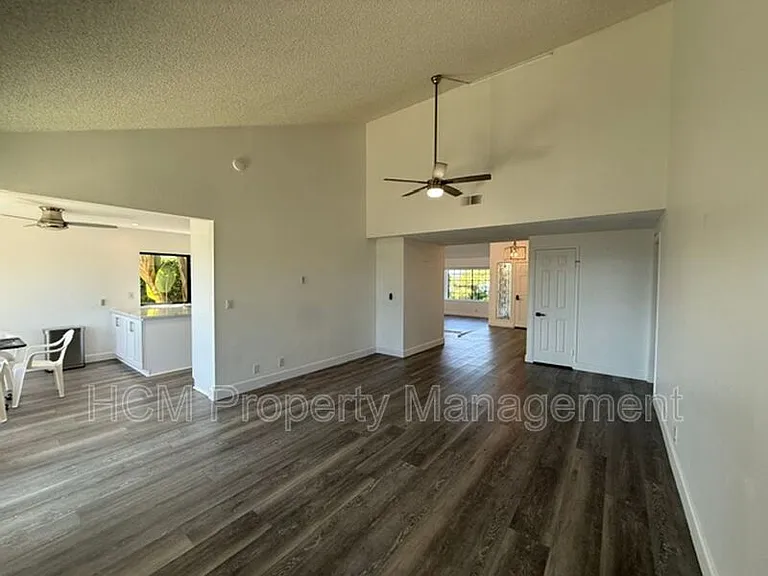 3009 Calle Juarez — Photo 15