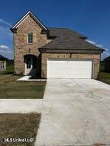 5426 Kaitlyn Dr E, Walls, MS, 38680