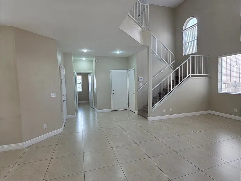 2524 Silver Shadow Dr — Photo 11