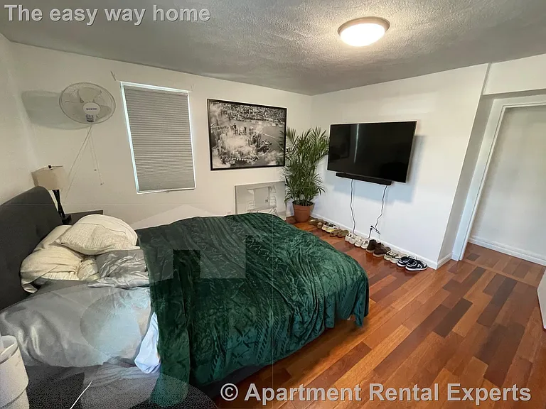 70-72 School St #2 — Photo 17