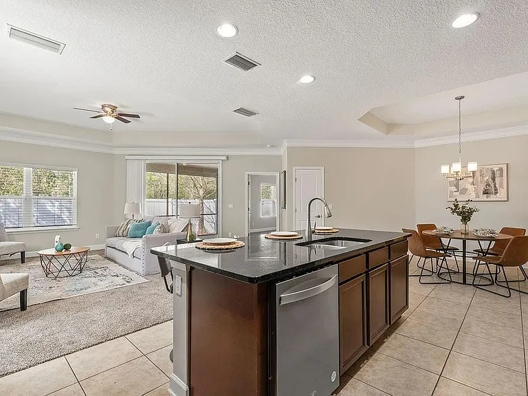 12820 Chandlers Crossing Ln — Photo 9