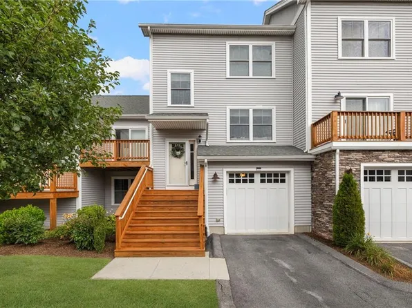 5 Jupiter Ln Unit F, Richmond, RI 02898