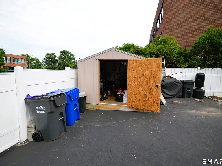 430 Berkeley Rd — Photo 32