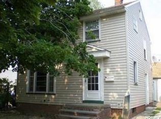 2061 Olive Ave, Lakewood, OH