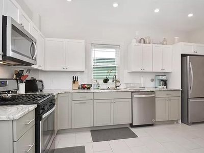 1150 Bennington St #3, Boston, MA, 02128