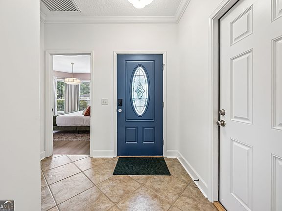 4th image of 456 Eagle Blvd