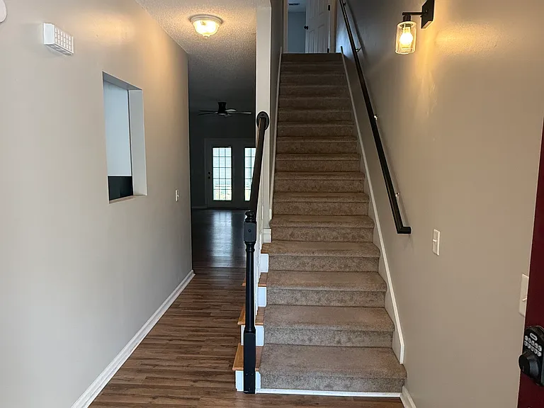 4779 Skillmaster Ct — Photo 2