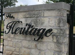 612 Heritage Cv, Hutto, TX 78634