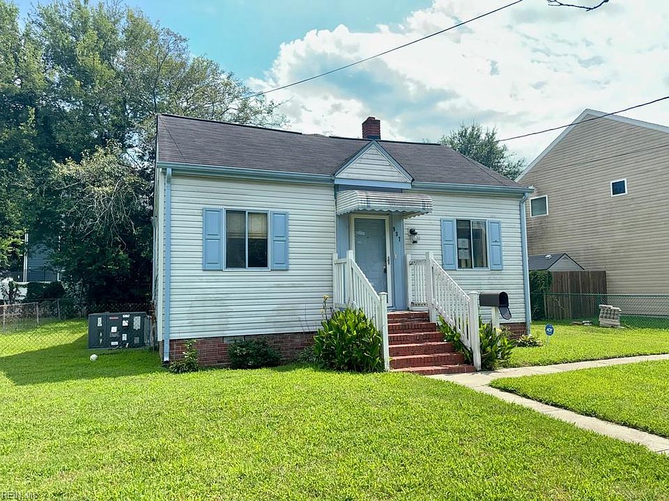 1st image of 937 Quail St
