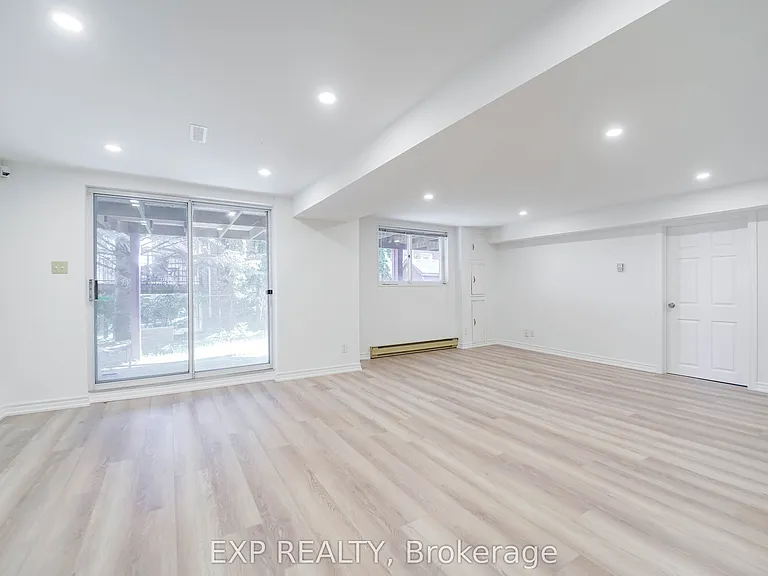 195 Savage Rd #BASEMENT — Photo 5
