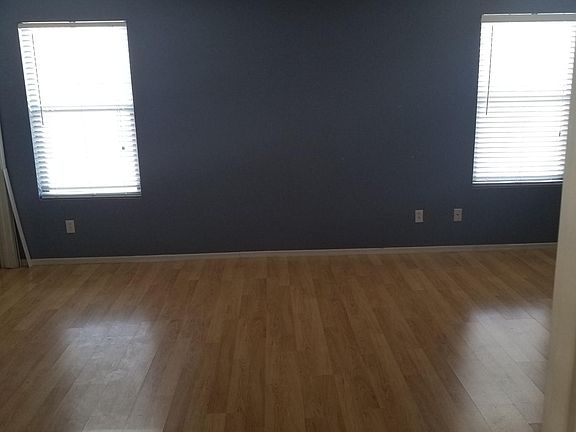 5th image of 580 W Gabrilla Ct
