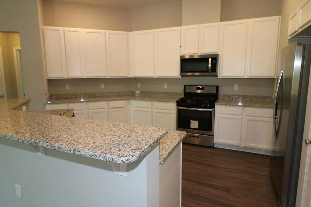 12089 Willliamstown Dr — Photo 4