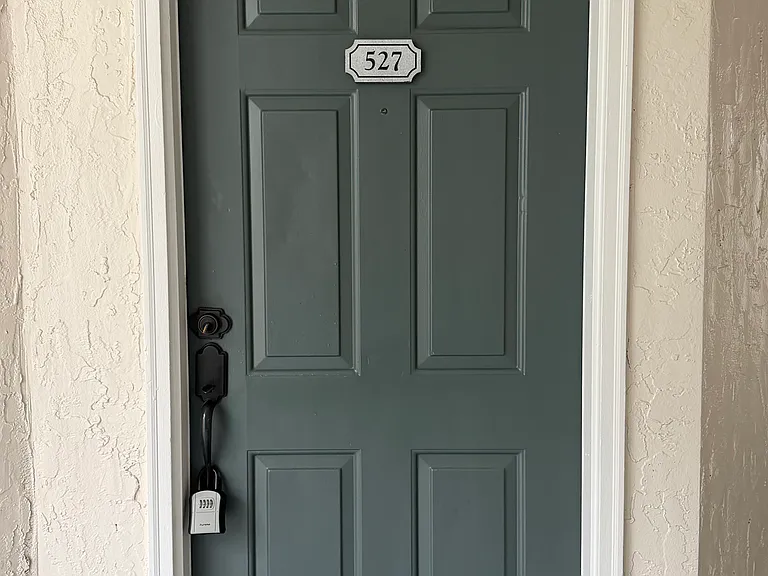 5120 Conroy Rd — Photo 1