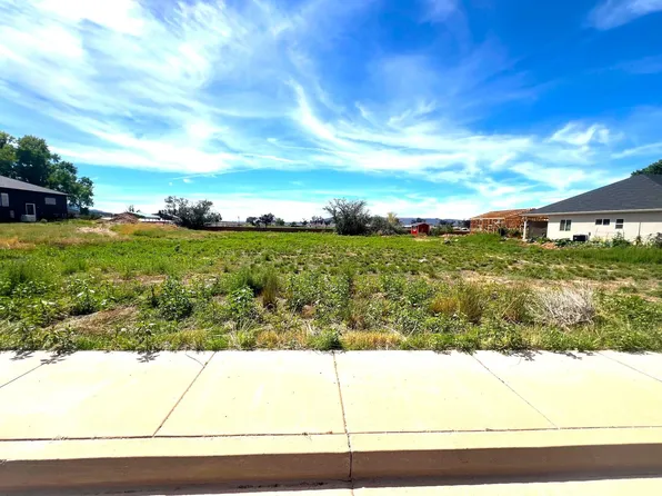 Stillwater Ests, Parowan, UT 84761