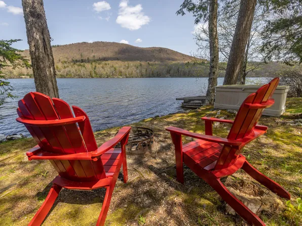 55 Levenseller Road, Searsmont, ME 04973
