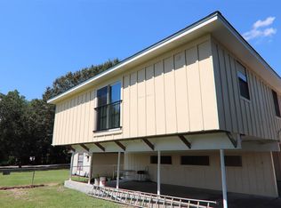 5032 Monroe St APT B, Groves, TX 77619